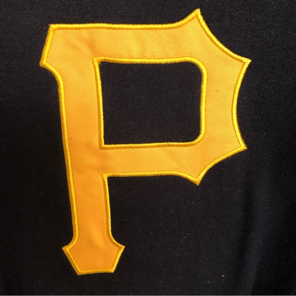 Pittsburgh Pirates Vintage Crewneck Y2K Embroidered P on the Chest - Picture 6 of 14